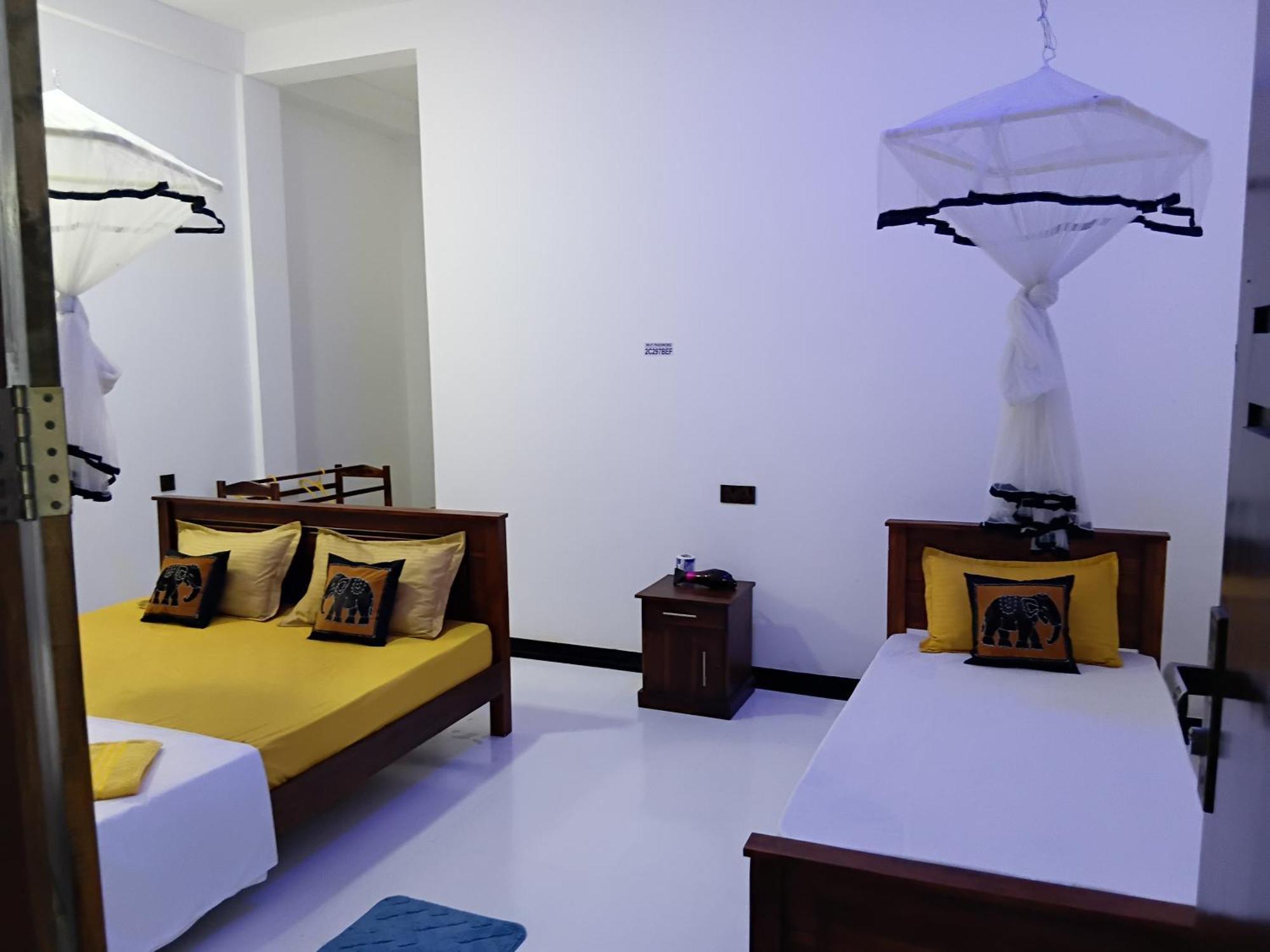 Nature Lotus Villa Дамбула Екстериор снимка