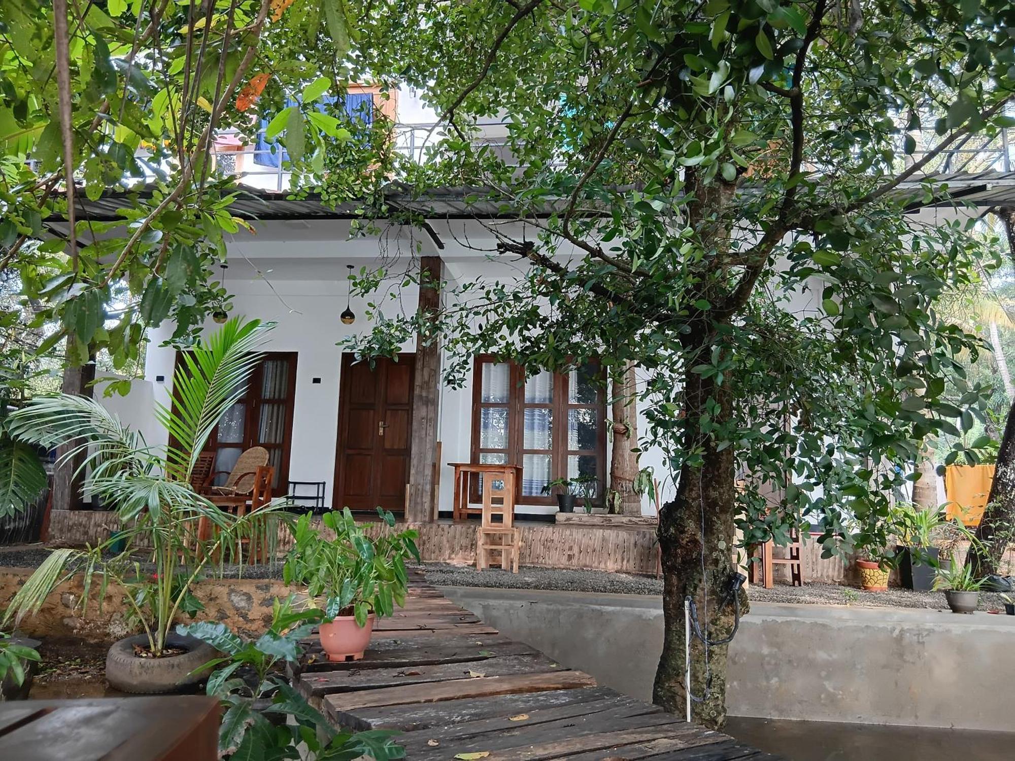Nature Lotus Villa Дамбула Екстериор снимка